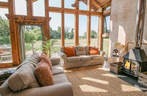 Wollerton House | The Tractor Shed