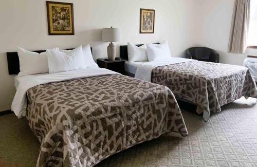 Slayton Hotel | The Trail Inn - Slayton, MN - HWY 59