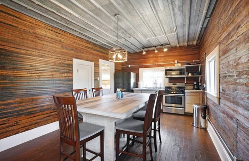 Weatherford Villa | The Trailway House- Equestrian Friendly