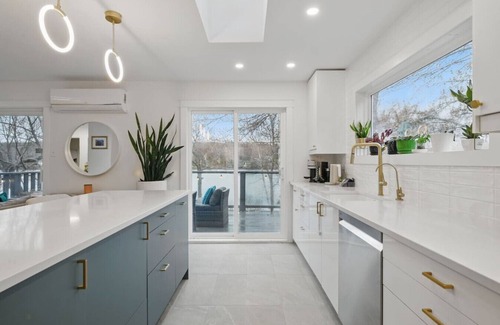 Fall River House | The Tranquil lake-house at Fletchers Lake