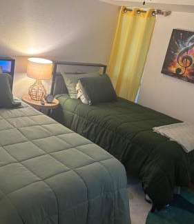Caloosahatchee House | The Tranquil Tropics
