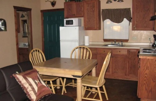 Sulphur Cabin | The Trapper Cabin