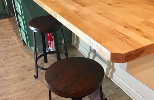 Wilmore Apartment | The Traveler's Loft- Wilmore & Lexington- good for long-term stays