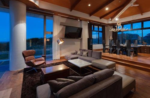 Awa Onsen Villa | The TRAVELERS Chateau Tateyama