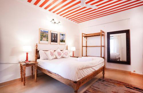 Malviya Nagar Apartment | The Travellers Home