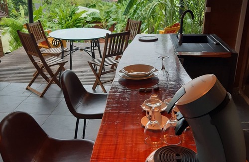 Capesterre-Belle-Eau Ski Chalet | The tree house