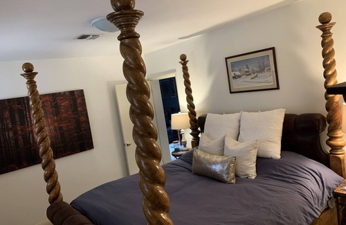 Winston - Salem House | ★The Treehouse Experience★Great location, Close to downtown, WFU, dining, fun