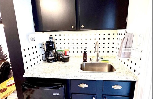 Fairfield Bay Condo | The Treehouse, Heart of FF Bay, UTV Friendly!