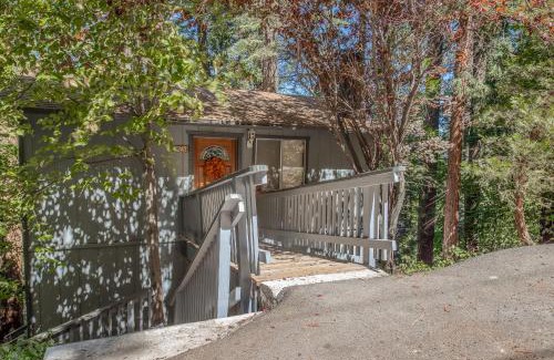 Arrowhead Villas House | The Treehouse