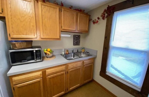 Dayton Apartment | The Treehousen