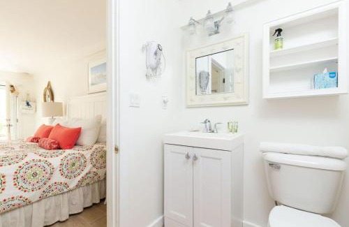 Ogunquit Bed & Breakfast | The Trellis House