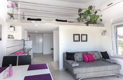 Tribunj Apartment | The Tribunj Suites