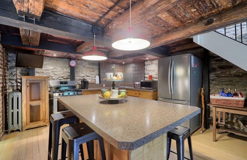 Pequea House | The Trolley House - A romantic getaway/1 bedroom/1 bath/2 beds