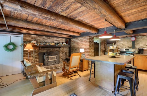 Pequea House | The Trolley House - A romantic getaway/1 bedroom/1 bath/2 beds