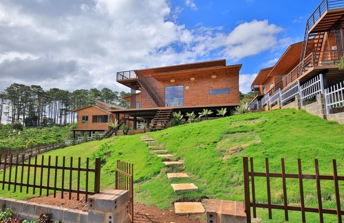 Bao Lam Cabin | The Tropicana B'la Village Hotel