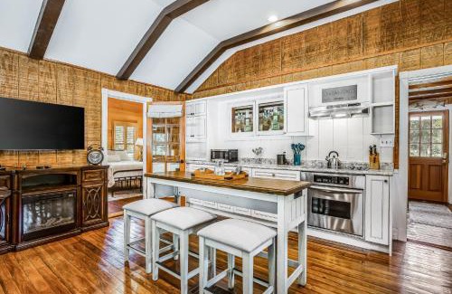 Bonita Springs House | The Tucker House