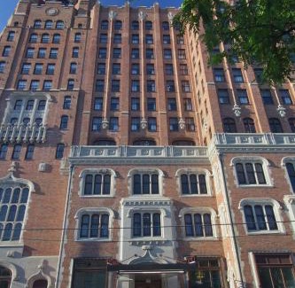 University Circle Hotel | The Tudor Arms Hotel Cleveland - a DoubleTree by Hilton