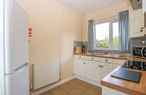 Moreton Cottage | THE TURBLES - WAGTAIL, pet friendly, with a garden in Welland