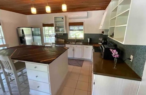 Great Exuma Cottage | The Turquoise @ Hoopers Bay Beach