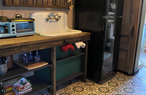 Ashland Apartment | The Turtle InnnDowntown Ashland, Ohio