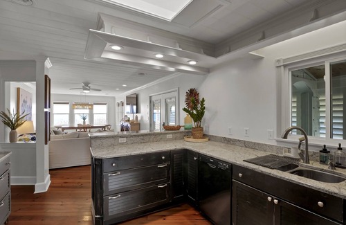 Surf City Cottage | The Turtle's Nest- Oceanfront Cottage - Hot Tub - Dog Friendly