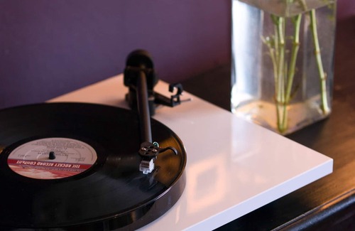 Barna Hotel | The Twelve Hotel