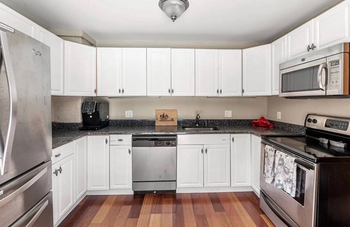 Ocean Bay Park House | The Twin Fin - Fire Island Beach House with Full Size Pool and Hot Tub