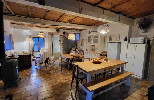 Theus House | The Ubac your home with quiet garden perched in Théus