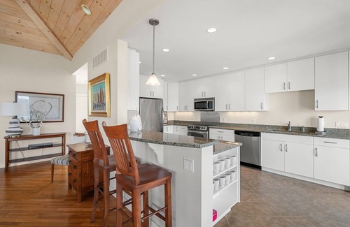 North Truro House | The Ultimate Outer Cape Beachfront Retreat RPAM101