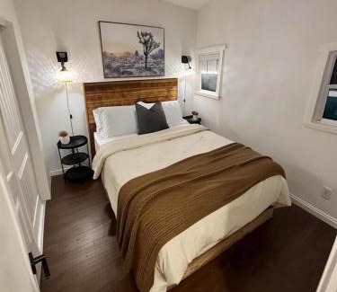 Temecula House | The Ultimate Winery Getaway - Hilltop Haven