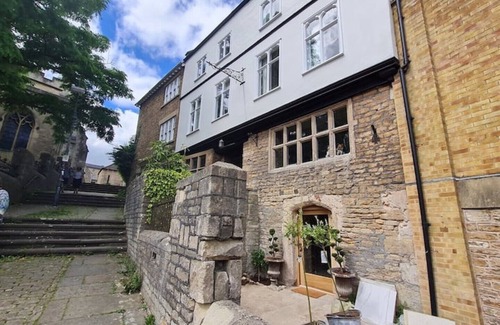 Frome Apartment | The Undercroft - Luxury studio in heart of Frome.