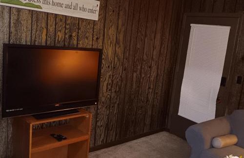 South Broadway Apartment | The Unique Spot