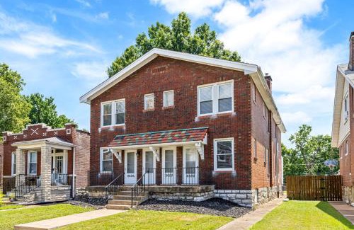 Lindenwood Park Apartment | The Upper Grove by Stay Lage