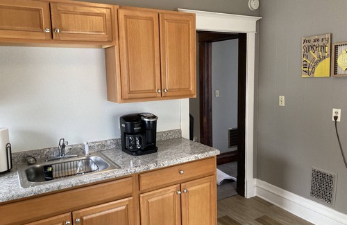 Bloomington Apartment | The Upper Main Stay!