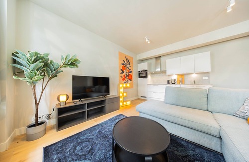 Stadsdriehoek Apartment | The Urban Riviera 3BDR Apartment JUF