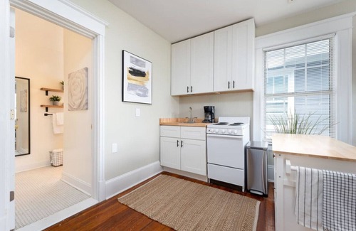 Riverside Apartment | The Urban Sanctuary - Walkable Riverside w/Bikes