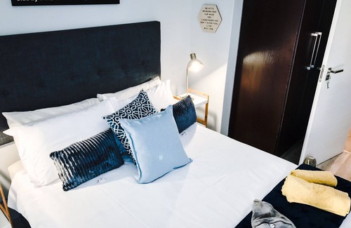 Hartenbos Villa | The Urban Self Catering Villa