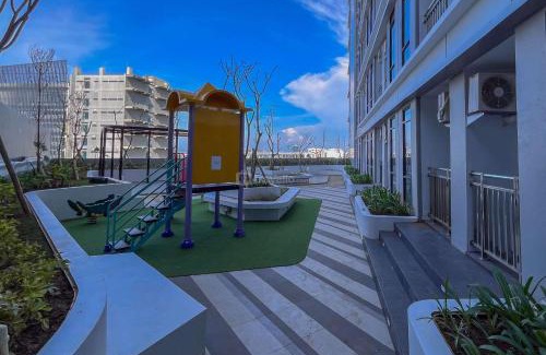 Tetebatu Apartment | The Urban Studio at Delft Ciputra Makassar Apartment By Travelio