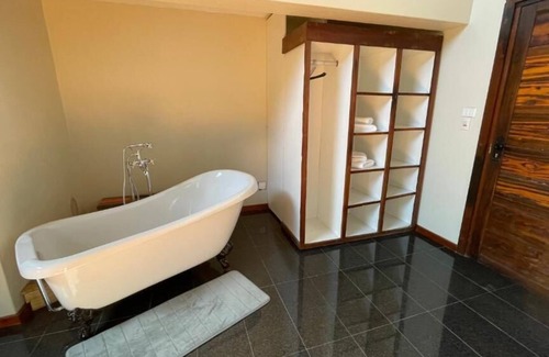 Metsimaholo House | The Vaal Guesthouse
