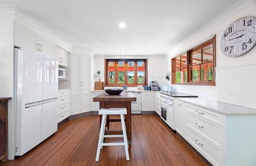 Central Tilba House | The Valley House - Pet Friendly Farm in the heart of Tilba