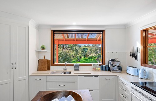 Central Tilba House | The Valley House - Pet Friendly Farm in the heart of Tilba