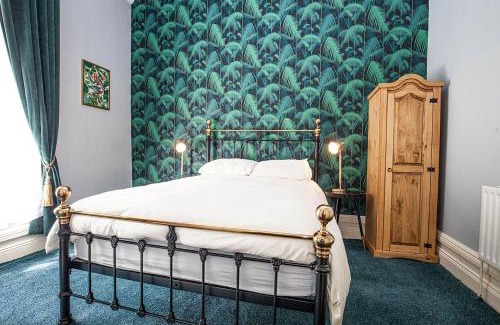 Valley Hostel | The Valley House