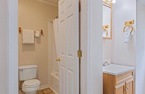 Maggie Valley Hotel | The Valley Inn