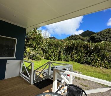 Takuvaine Tapere House | The Valley Place