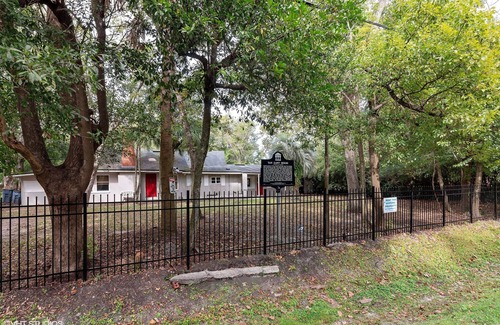 Jacksonville Apartment | The Van Zant House