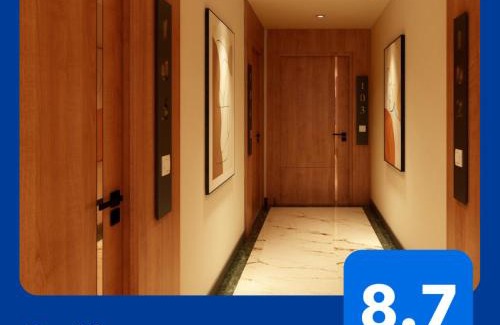 Financial District Hotel | The Vantage Inn, near US Consulate Gachibowli Hyderabad