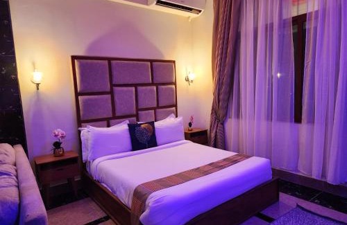 Sinza Villa | The Vatican Experience