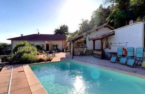 Genestelle Villa | The Vault of the Stars overlooks the Monts d’Ardèche
