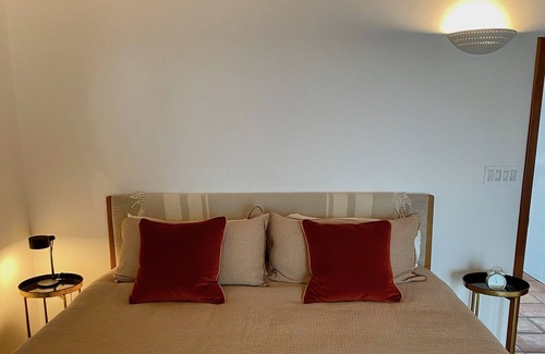 Ventura House | The Ventura Beach Escape