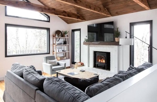 East Dorset Ski Chalet | The Vermont Hideaway. Cozy up in this newly remodeled chalet.